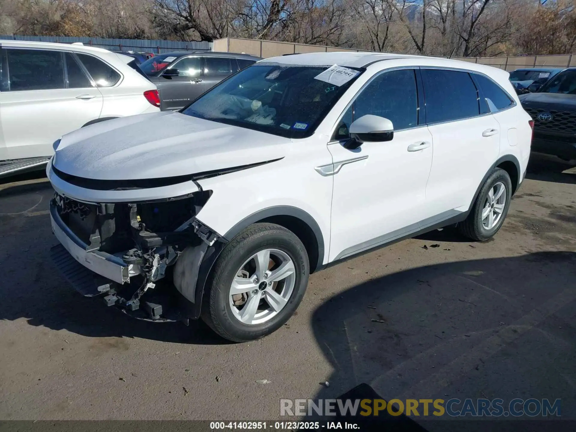 2 Photograph of a damaged car 5XYRG4LC6NG111914 KIA SORENTO 2022