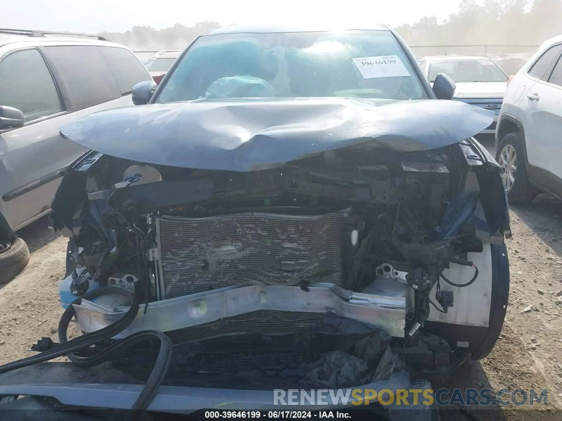 13 Photograph of a damaged car 5XYRG4LC8NG079483 KIA SORENTO 2022