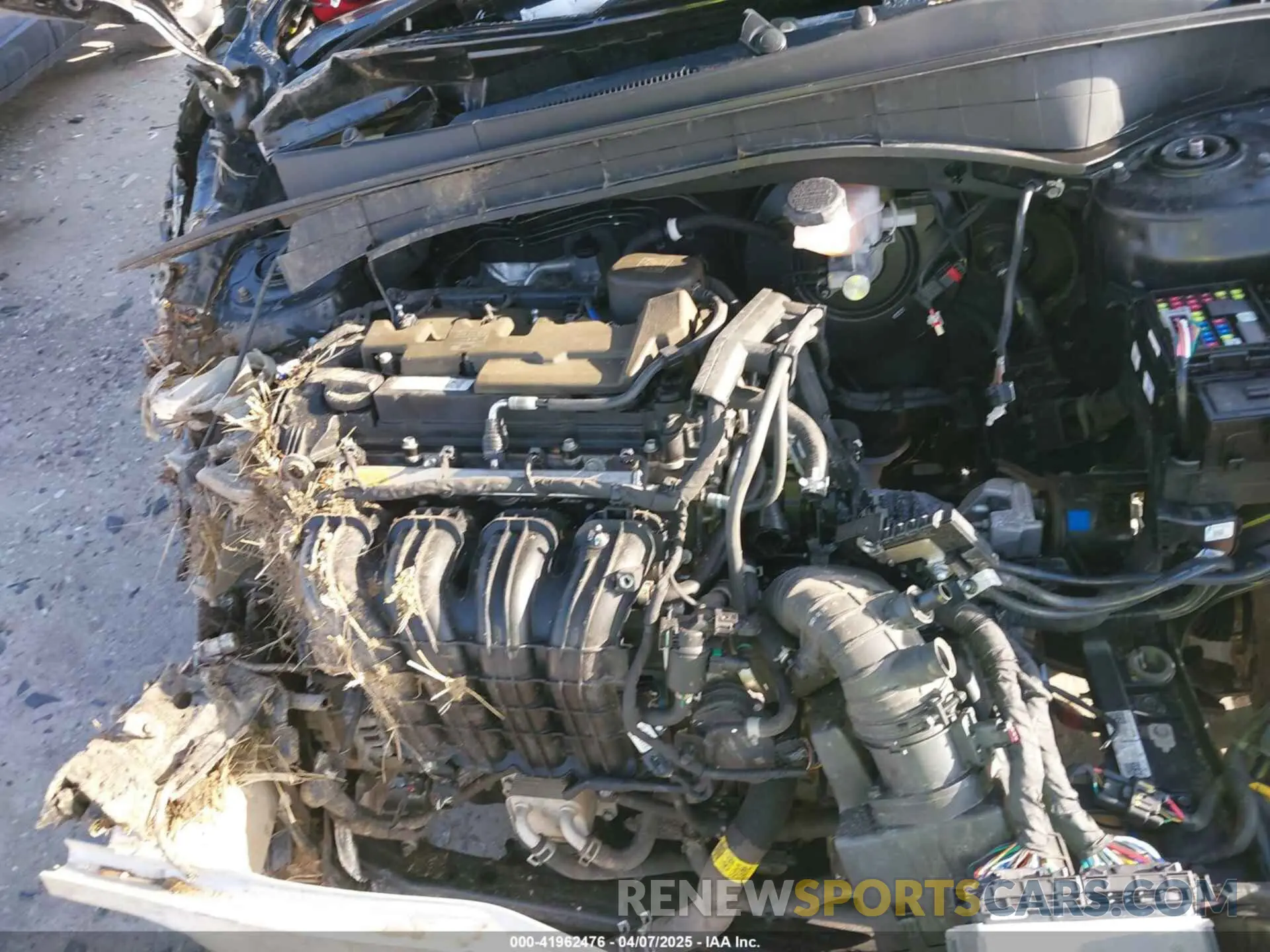 10 Photograph of a damaged car 5XYRG4LC9NG092761 KIA SORENTO 2022