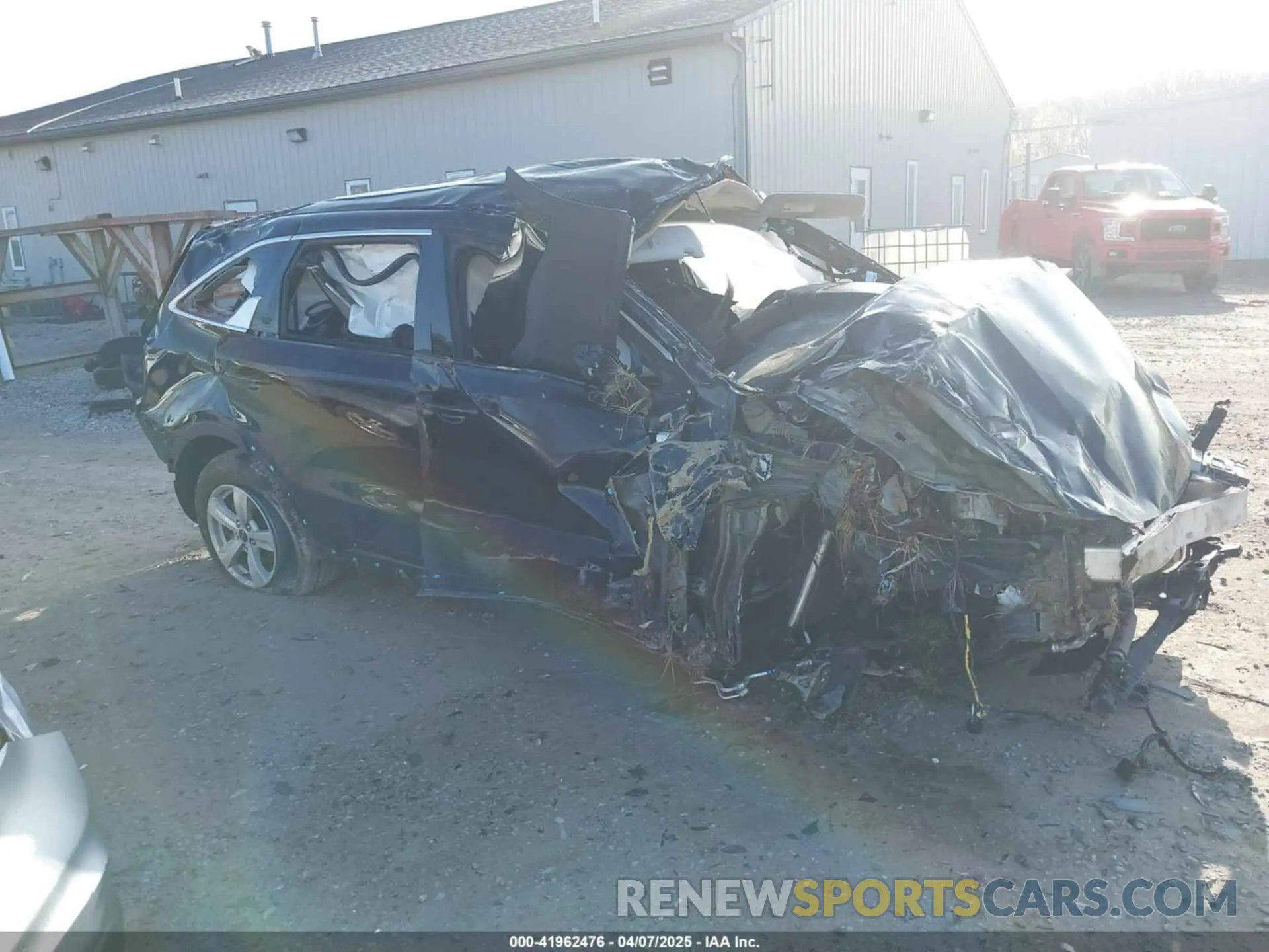 12 Photograph of a damaged car 5XYRG4LC9NG092761 KIA SORENTO 2022