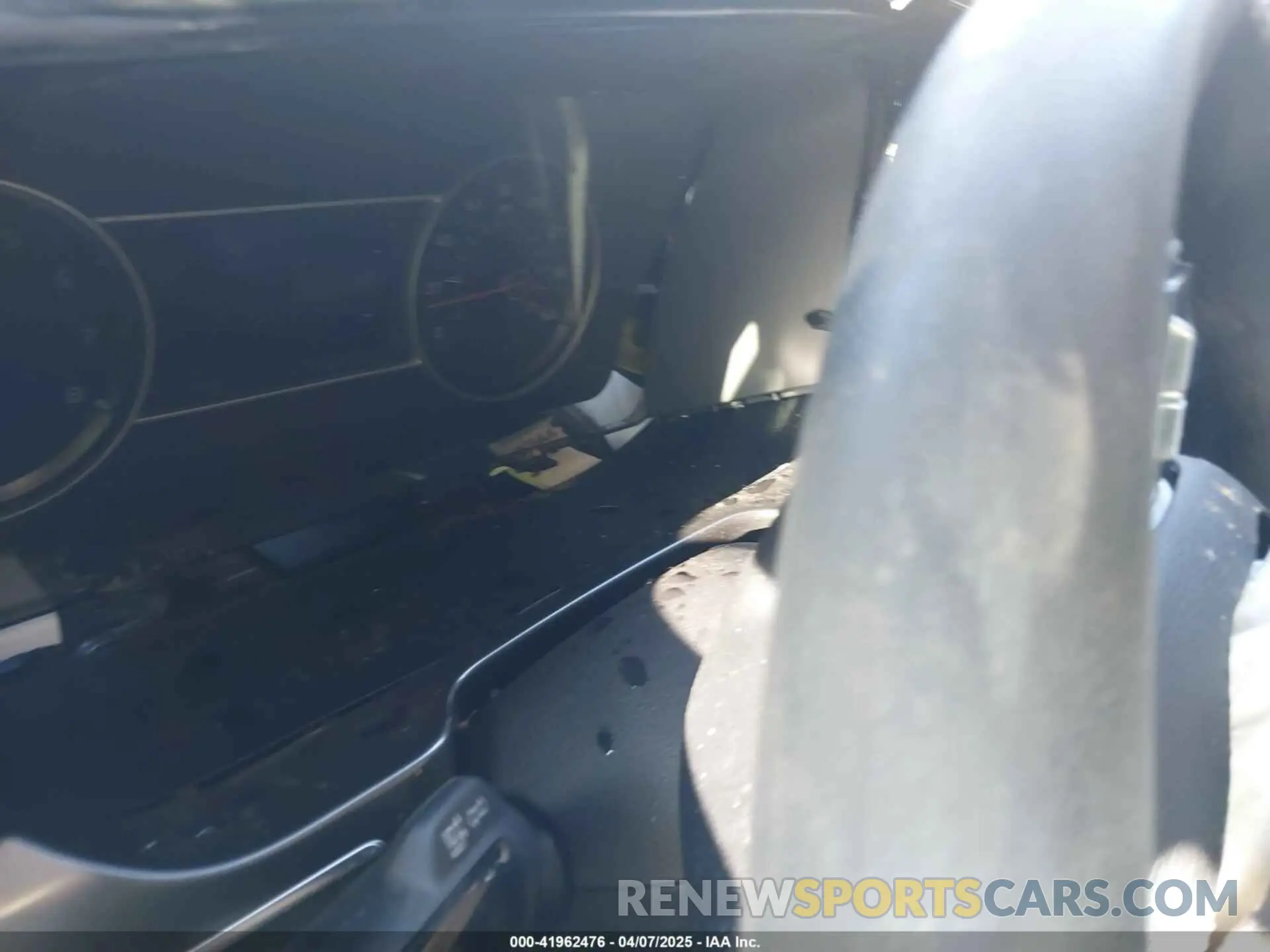 14 Photograph of a damaged car 5XYRG4LC9NG092761 KIA SORENTO 2022