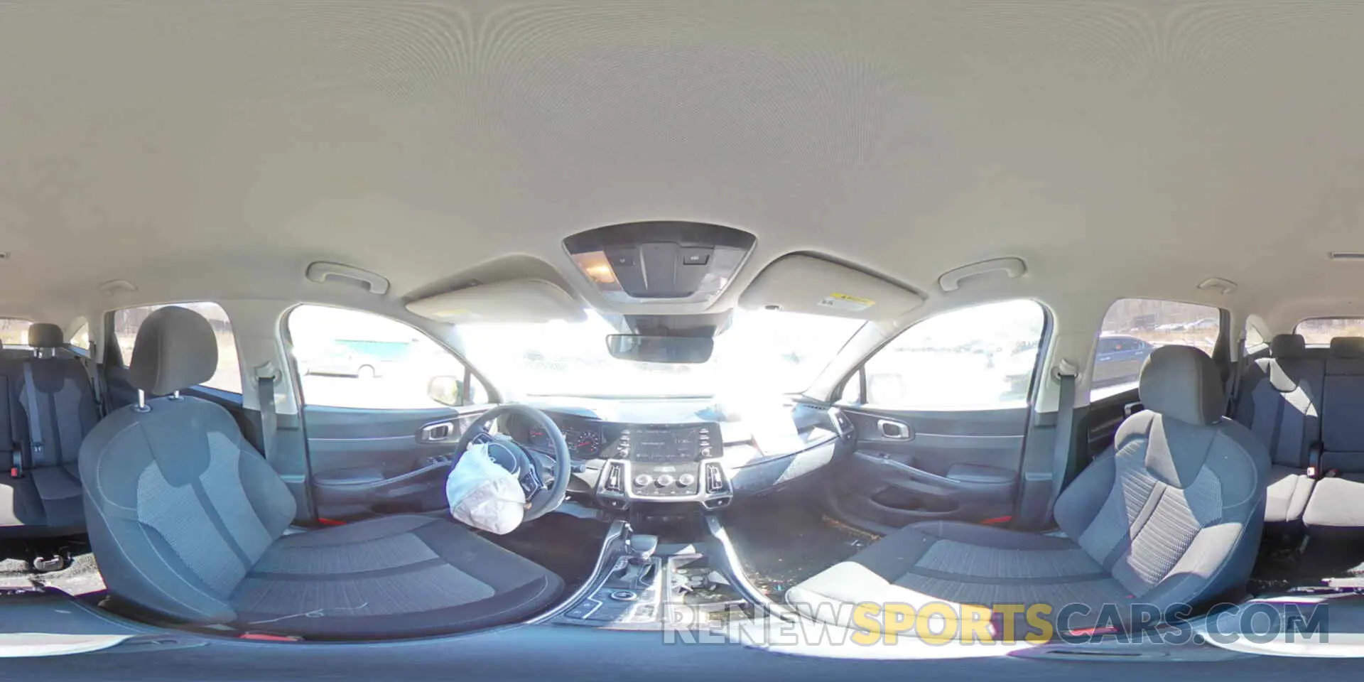 13 Photograph of a damaged car 5XYRGDLC3NG116813 KIA SORENTO 2022