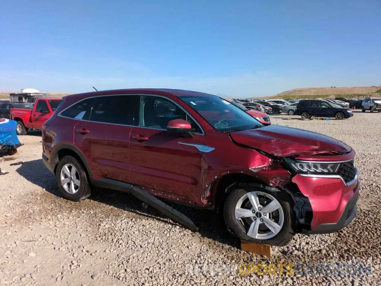 4 Photograph of a damaged car 5XYRGDLC4NG099777 KIA SORENTO 2022