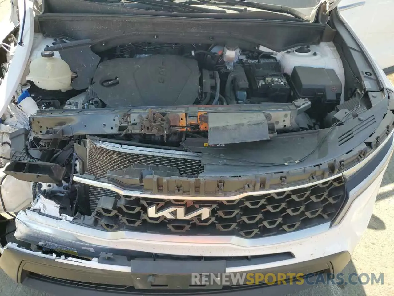 12 Photograph of a damaged car 5XYRGDLC8NG074980 KIA SORENTO 2022