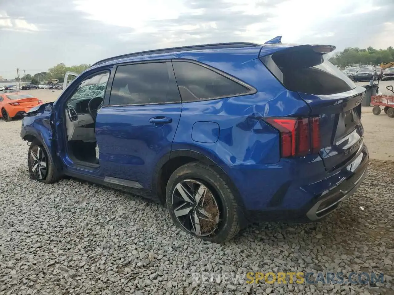 2 Photograph of a damaged car 5XYRH4LF2NG139474 KIA SORENTO 2022