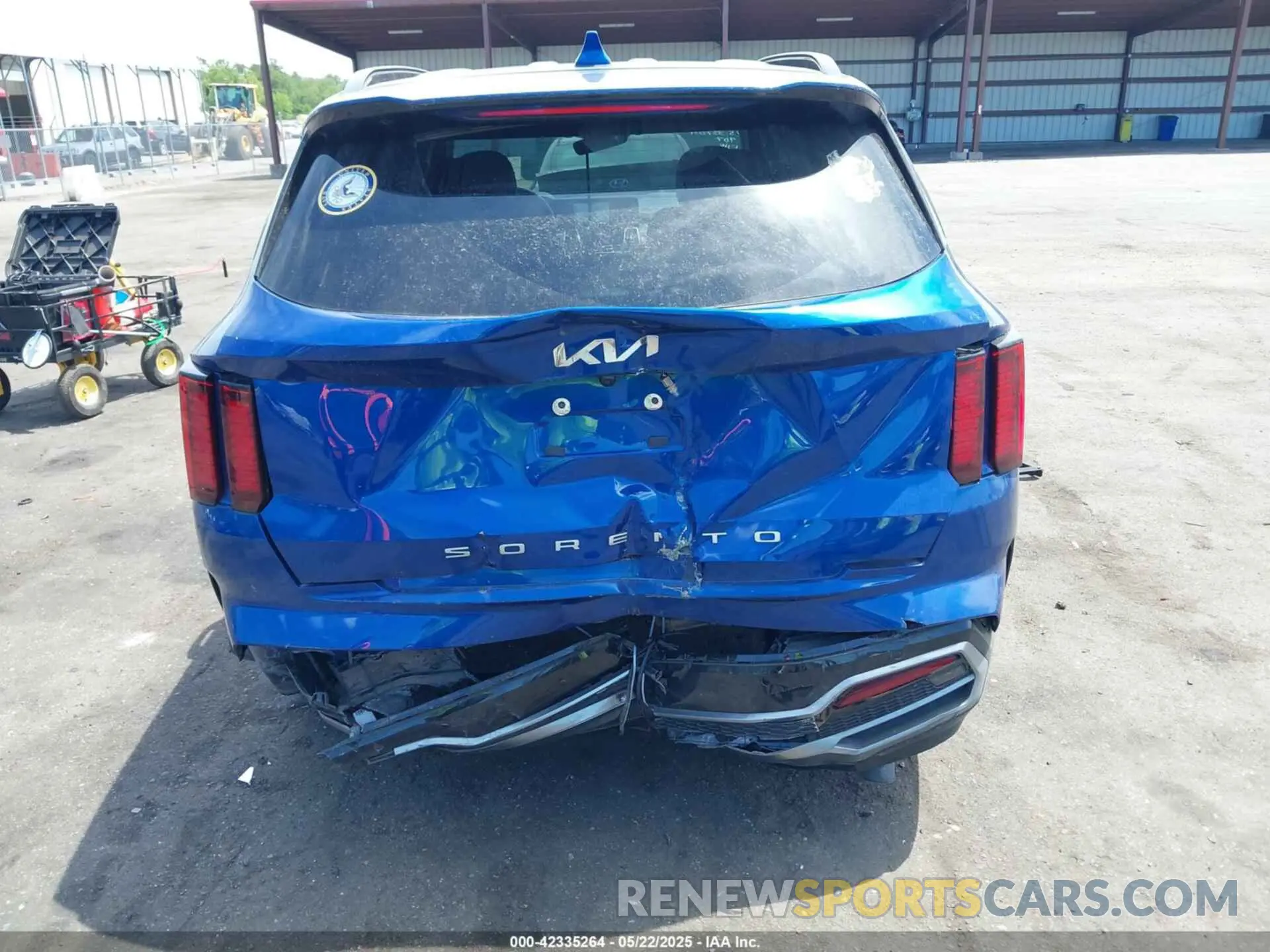 16 Photograph of a damaged car 5XYRH4LF2NG157148 KIA SORENTO 2022