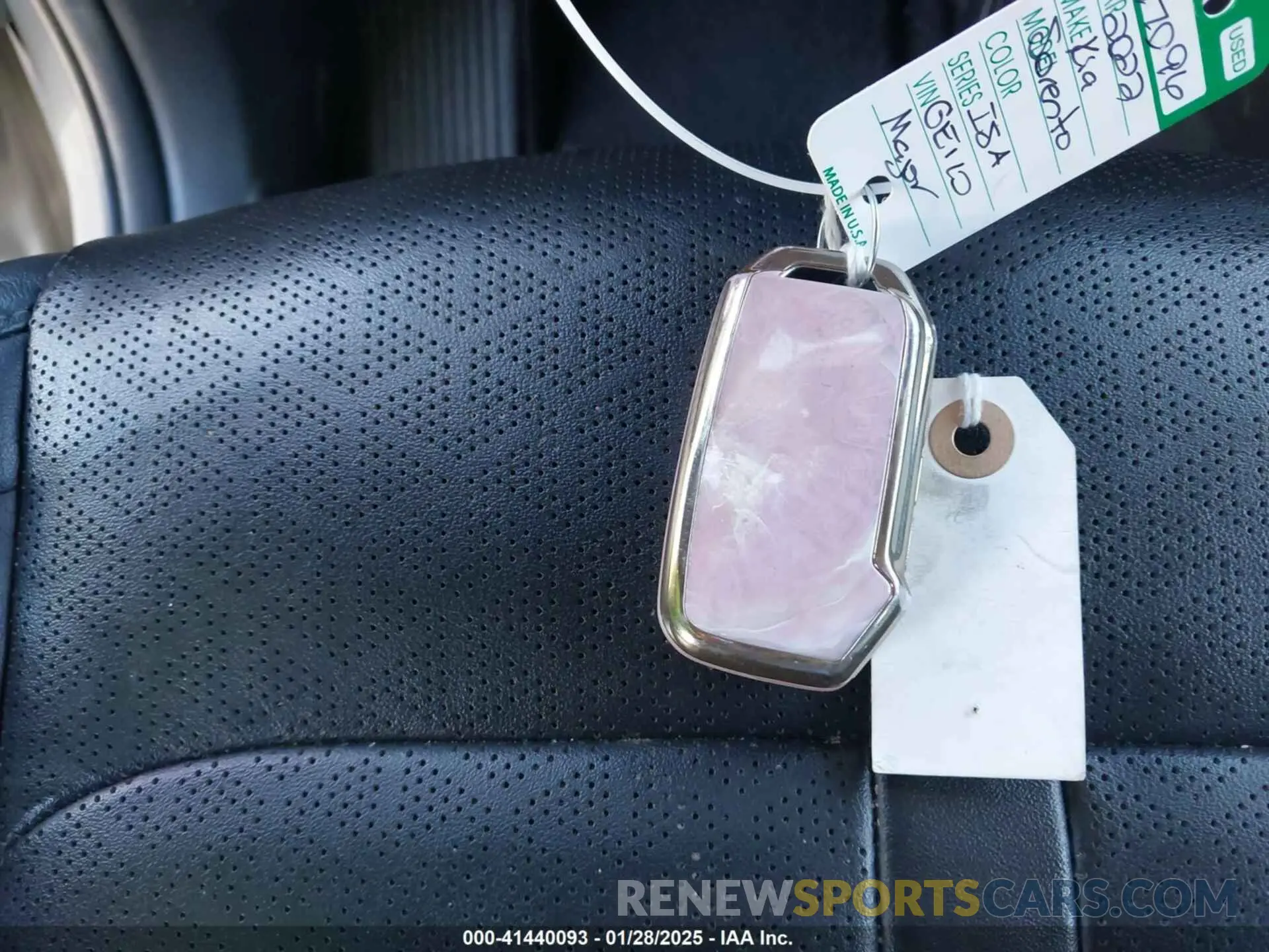 11 Photograph of a damaged car 5XYRH4LF4NG125091 KIA SORENTO 2022