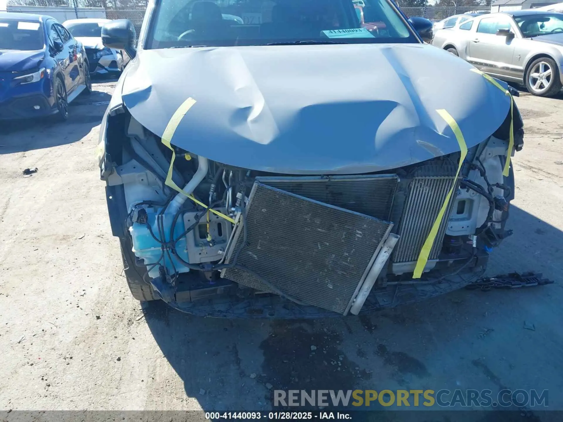 6 Photograph of a damaged car 5XYRH4LF4NG125091 KIA SORENTO 2022