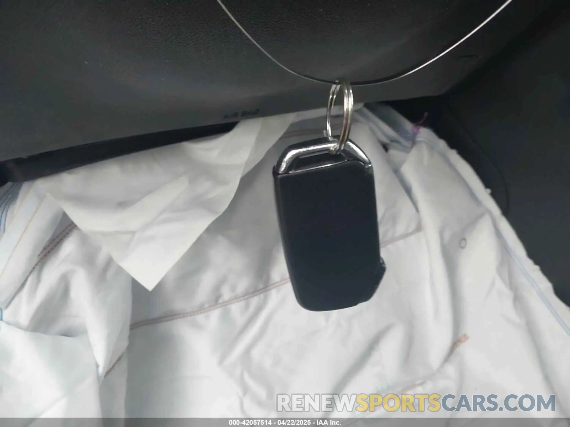 11 Photograph of a damaged car 5XYRH4LF7NG132472 KIA SORENTO 2022
