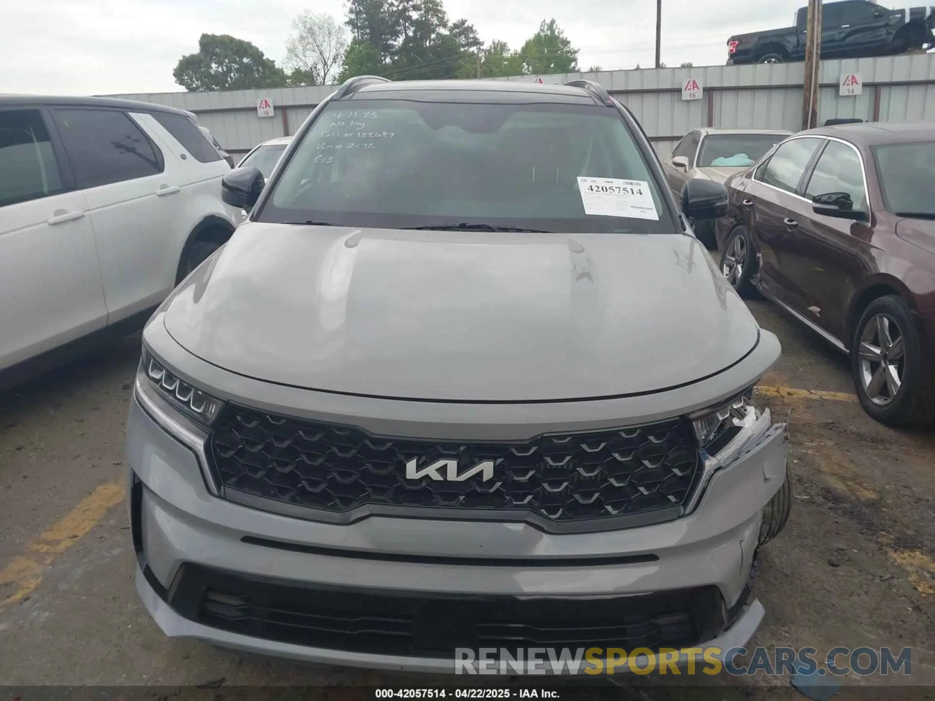 12 Photograph of a damaged car 5XYRH4LF7NG132472 KIA SORENTO 2022
