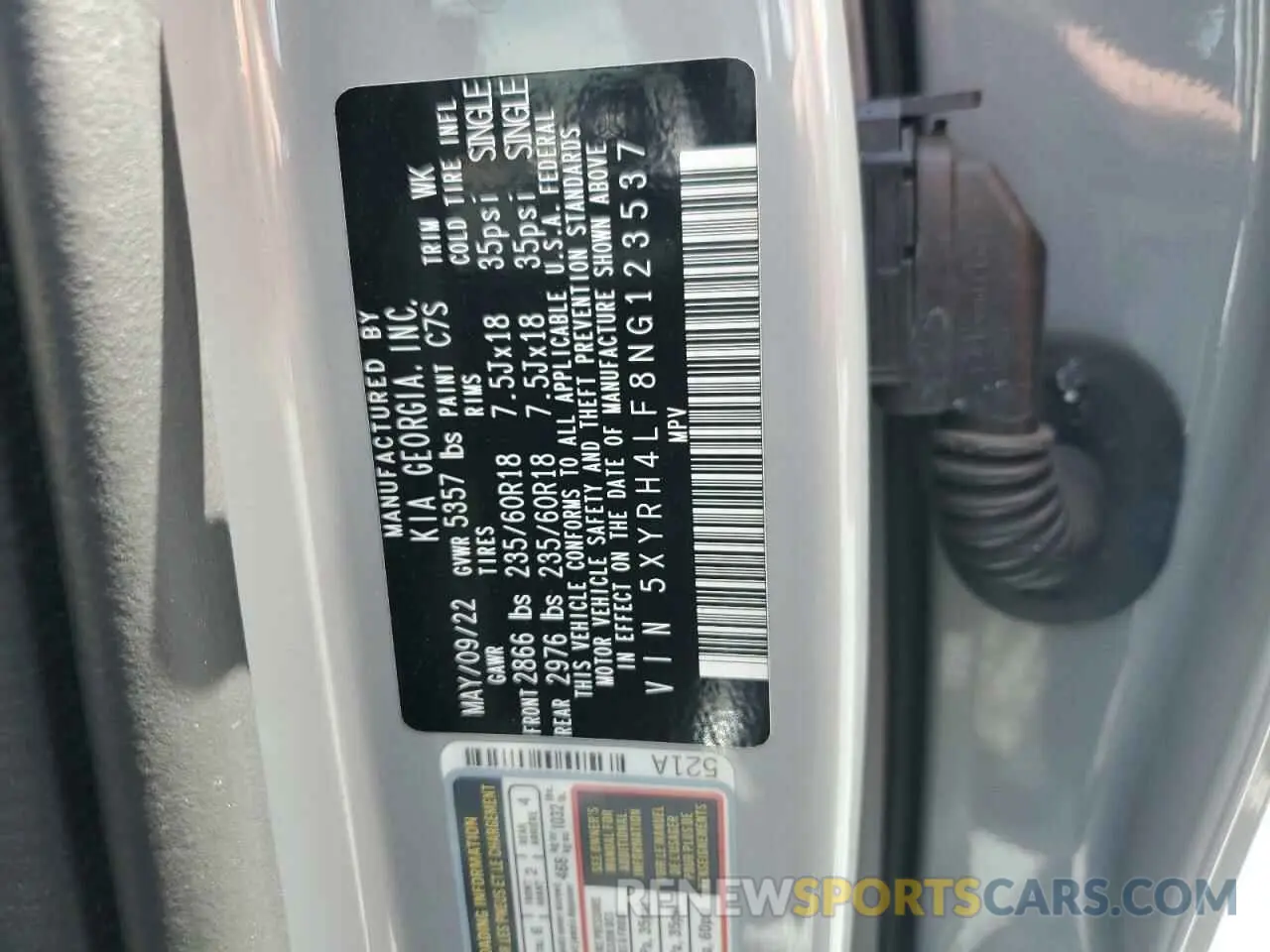 14 Photograph of a damaged car 5XYRH4LF8NG123537 KIA SORENTO 2022