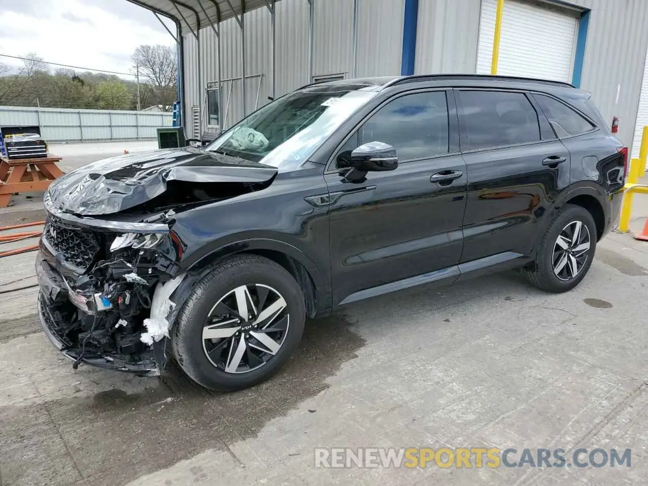 1 Photograph of a damaged car 5XYRH4LF8NG156957 KIA SORENTO 2022