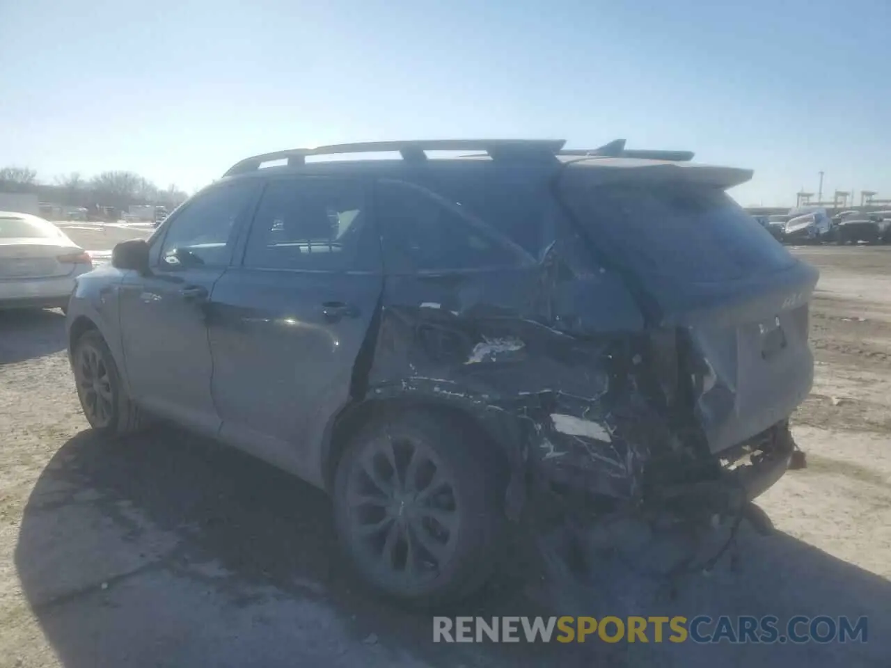 2 Photograph of a damaged car 5XYRHDLF3NG133764 KIA SORENTO 2022