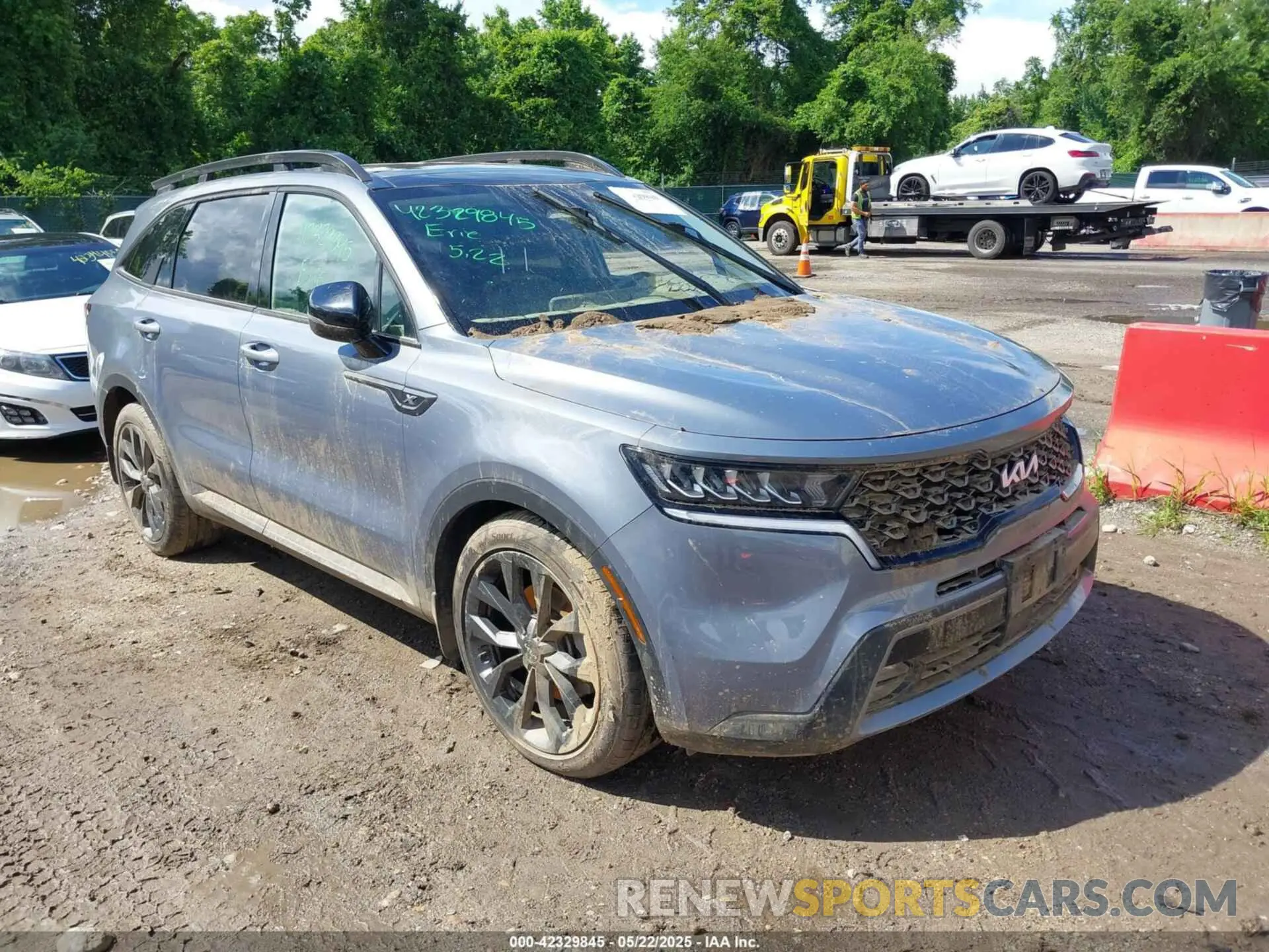 1 Photograph of a damaged car 5XYRHDLFXNG108778 KIA SORENTO 2022