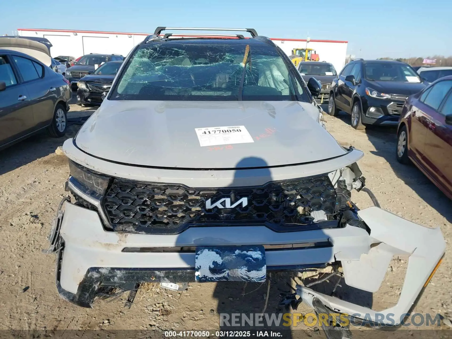 11 Photograph of a damaged car 5XYRK4LF1NG106743 KIA SORENTO 2022