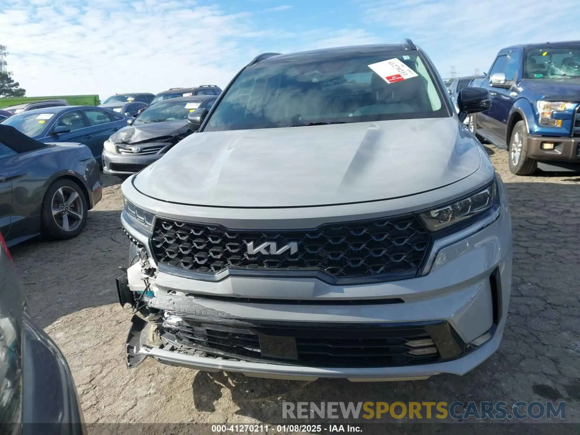 12 Photograph of a damaged car 5XYRK4LF1NG161371 KIA SORENTO 2022