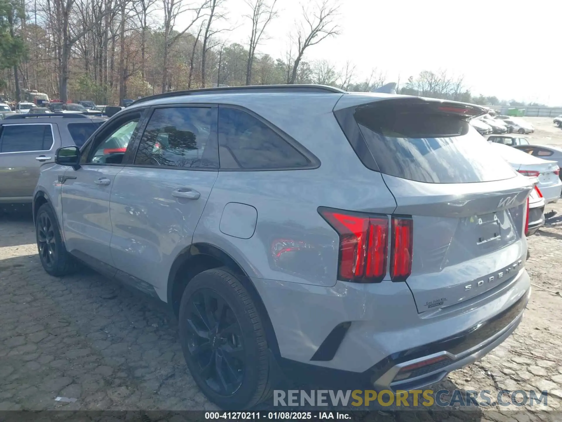 14 Photograph of a damaged car 5XYRK4LF1NG161371 KIA SORENTO 2022
