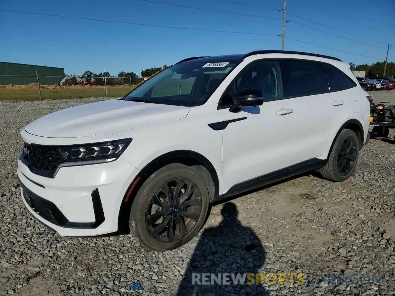 1 Photograph of a damaged car 5XYRK4LF3NG104718 KIA SORENTO 2022