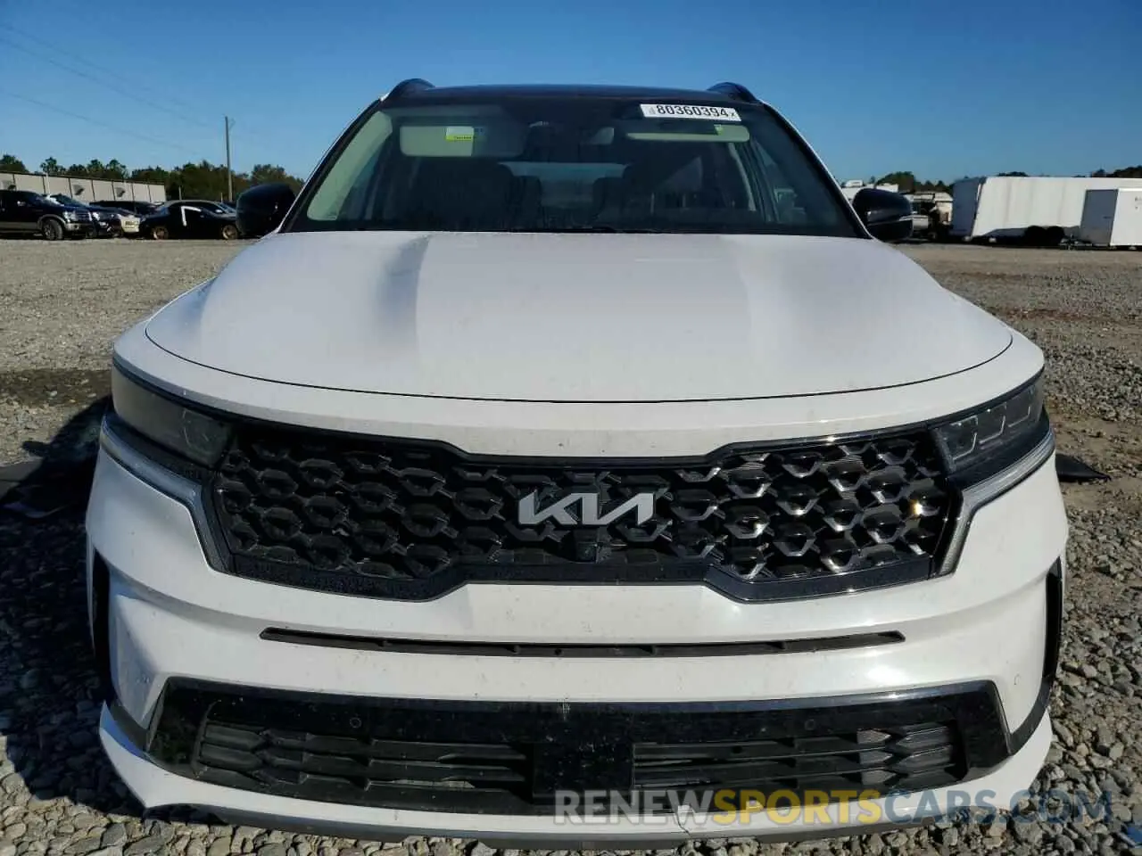 5 Photograph of a damaged car 5XYRK4LF3NG104718 KIA SORENTO 2022