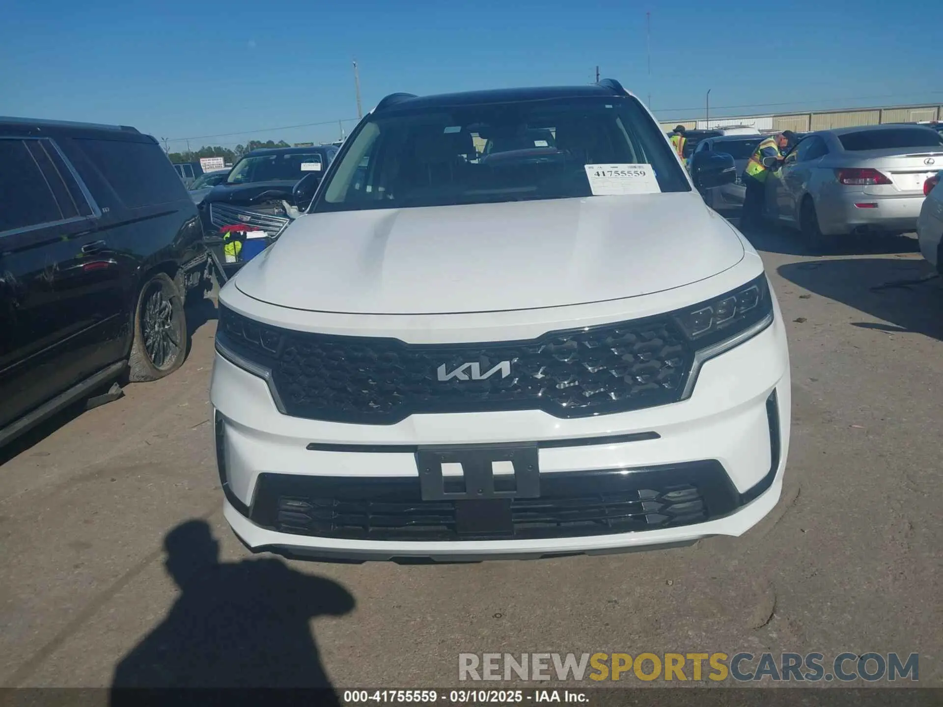 12 Photograph of a damaged car 5XYRK4LF3NG142644 KIA SORENTO 2022