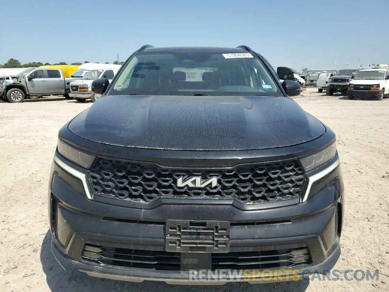 5 Photograph of a damaged car 5XYRK4LF4NG154933 KIA SORENTO 2022