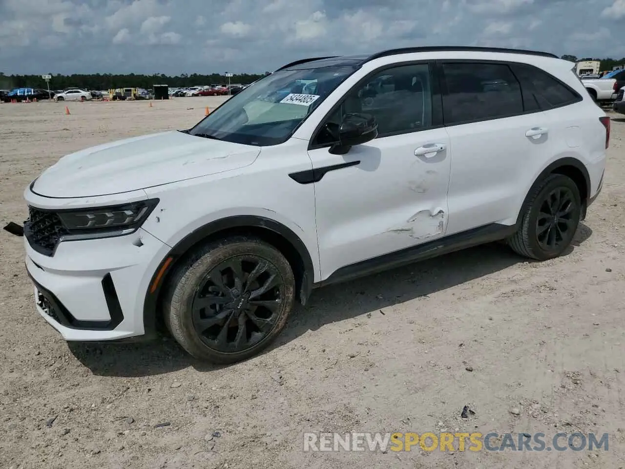 1 Photograph of a damaged car 5XYRK4LF6NG151483 KIA SORENTO 2022