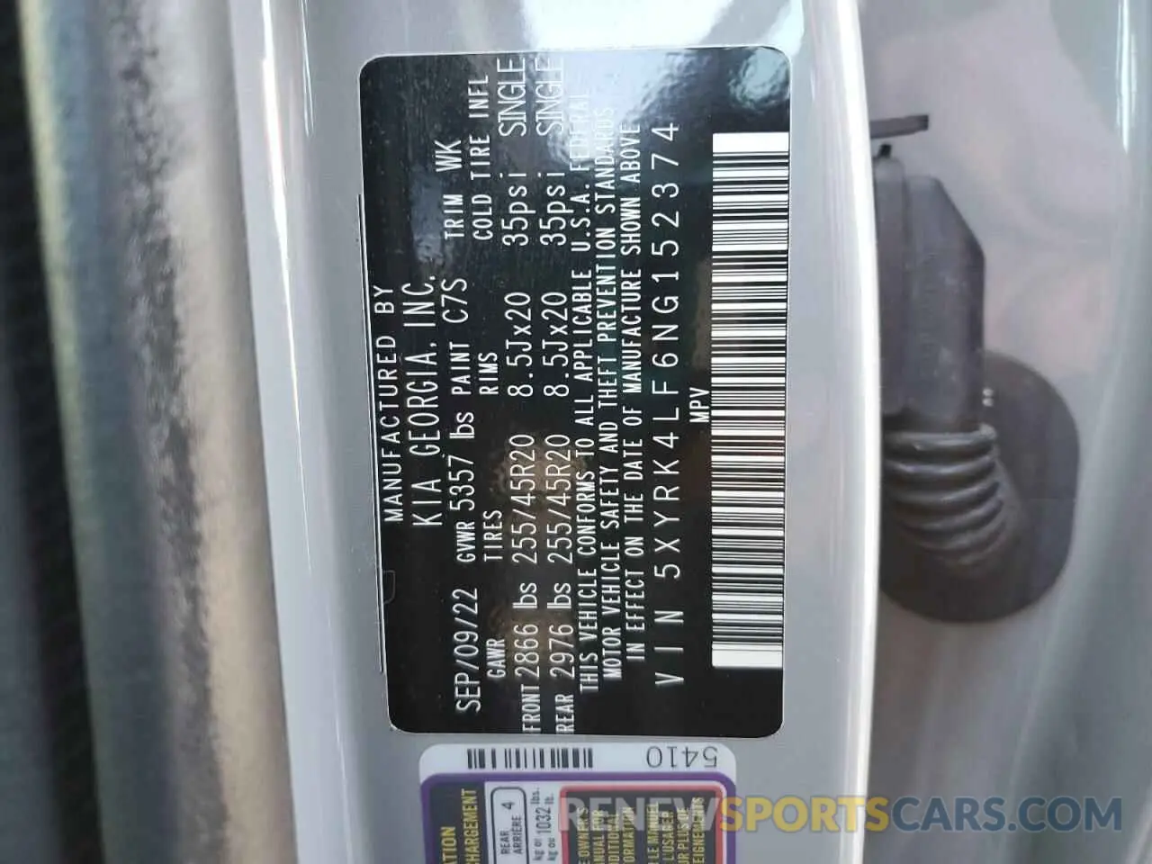 14 Photograph of a damaged car 5XYRK4LF6NG152374 KIA SORENTO 2022