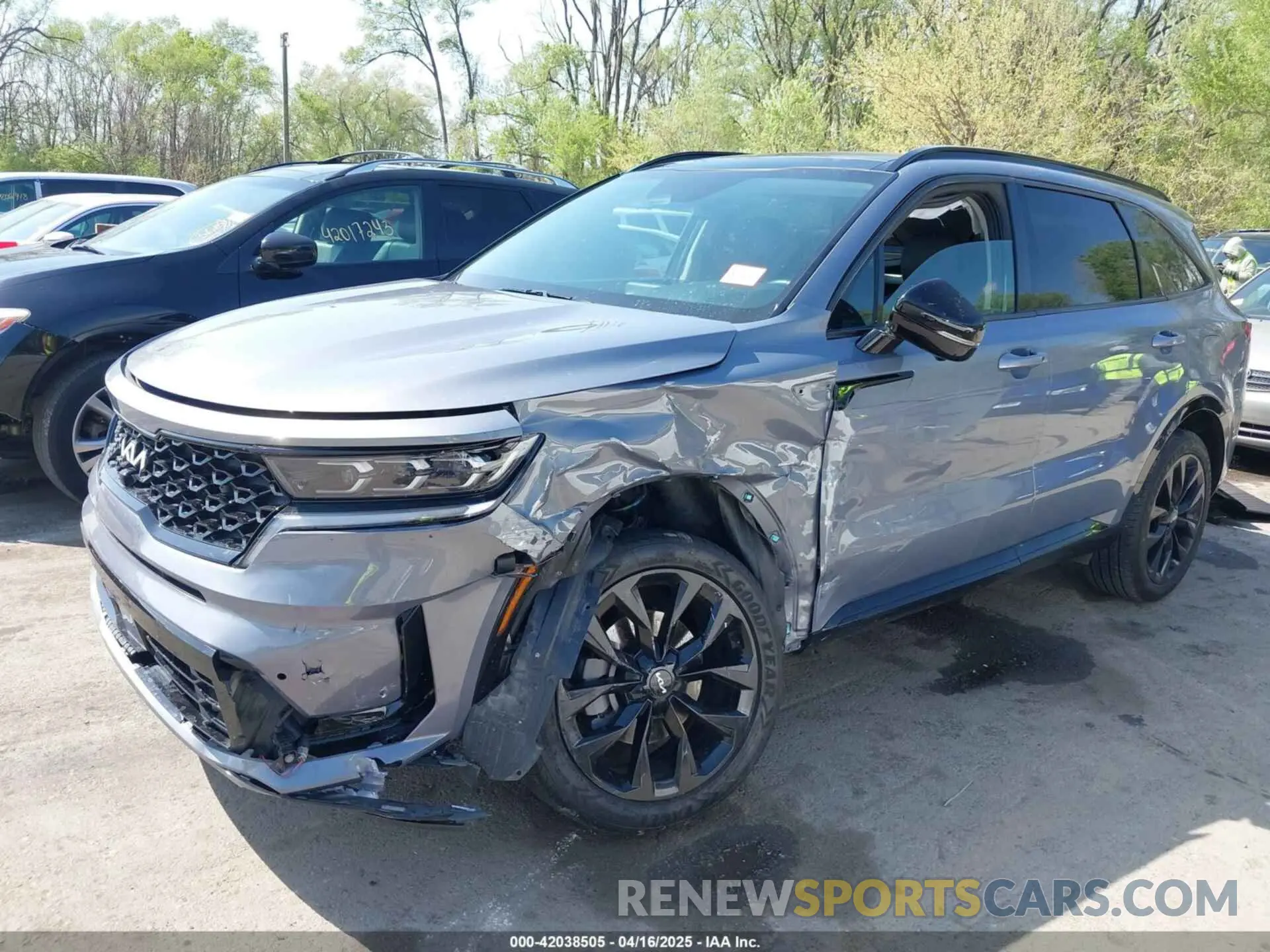 2 Photograph of a damaged car 5XYRK4LF8NG087513 KIA SORENTO 2022
