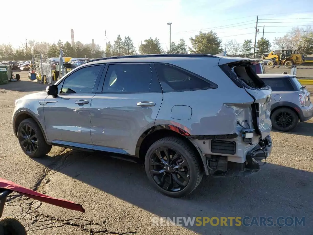 2 Photograph of a damaged car 5XYRKDLF0NG136154 KIA SORENTO 2022