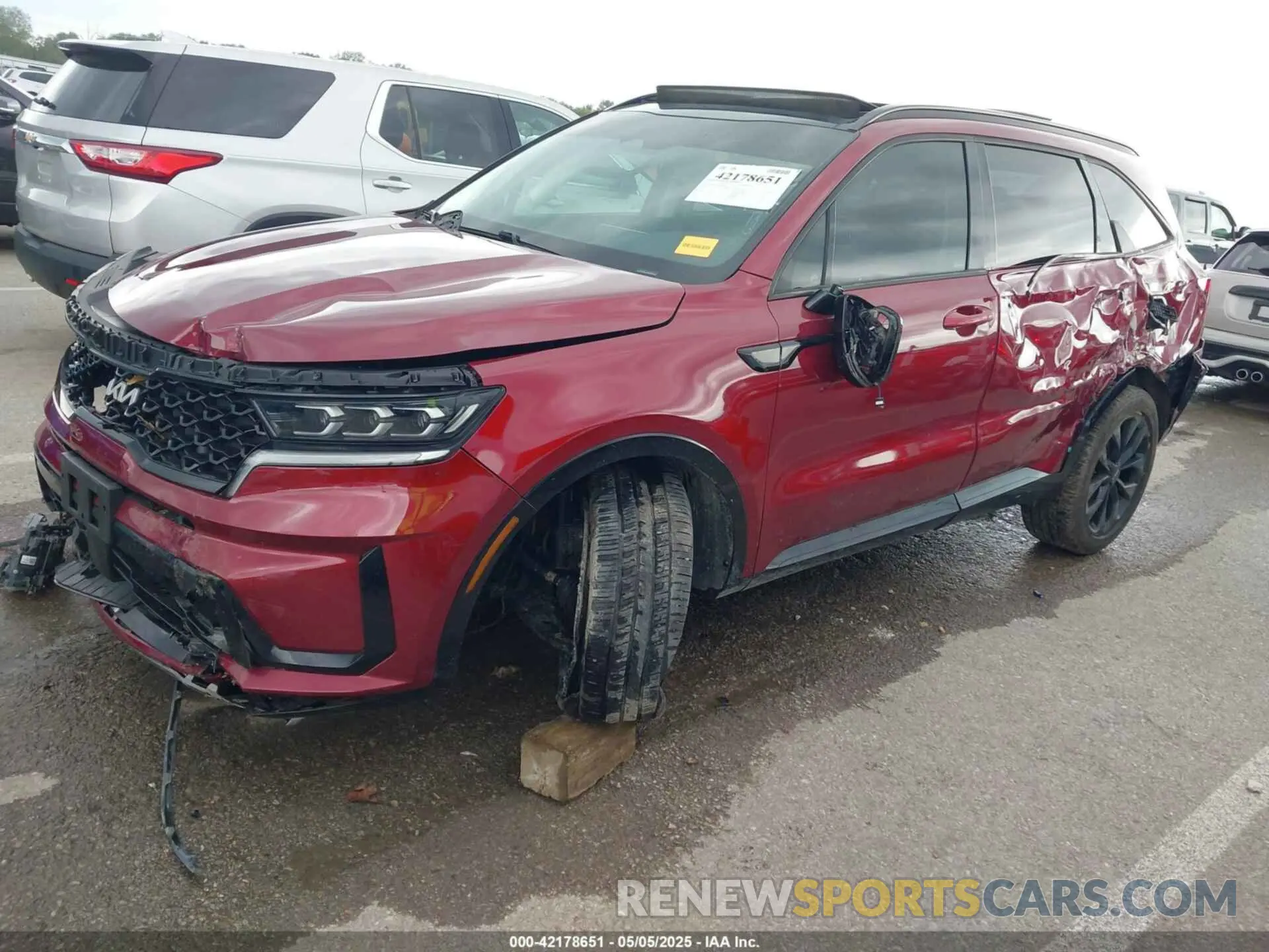 2 Photograph of a damaged car 5XYRKDLF1NG100165 KIA SORENTO 2022