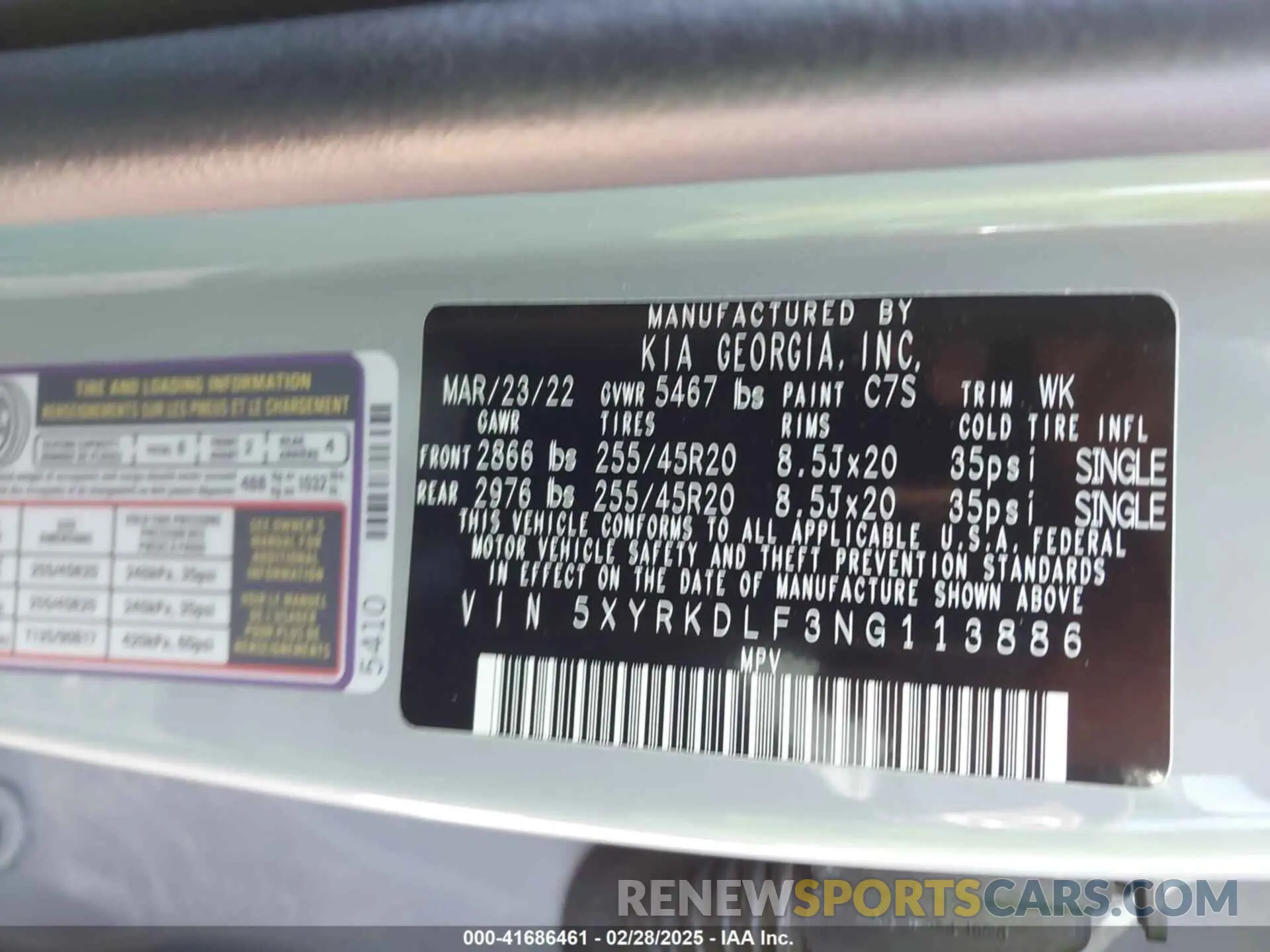 9 Photograph of a damaged car 5XYRKDLF3NG113886 KIA SORENTO 2022