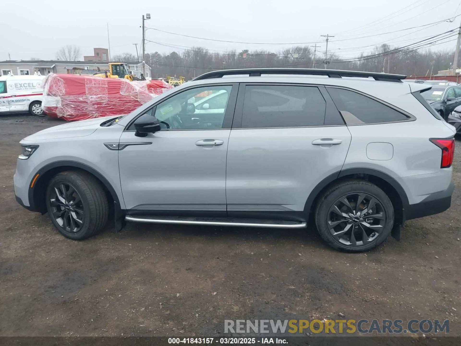 14 Photograph of a damaged car 5XYRKDLF3NG152106 KIA SORENTO 2022