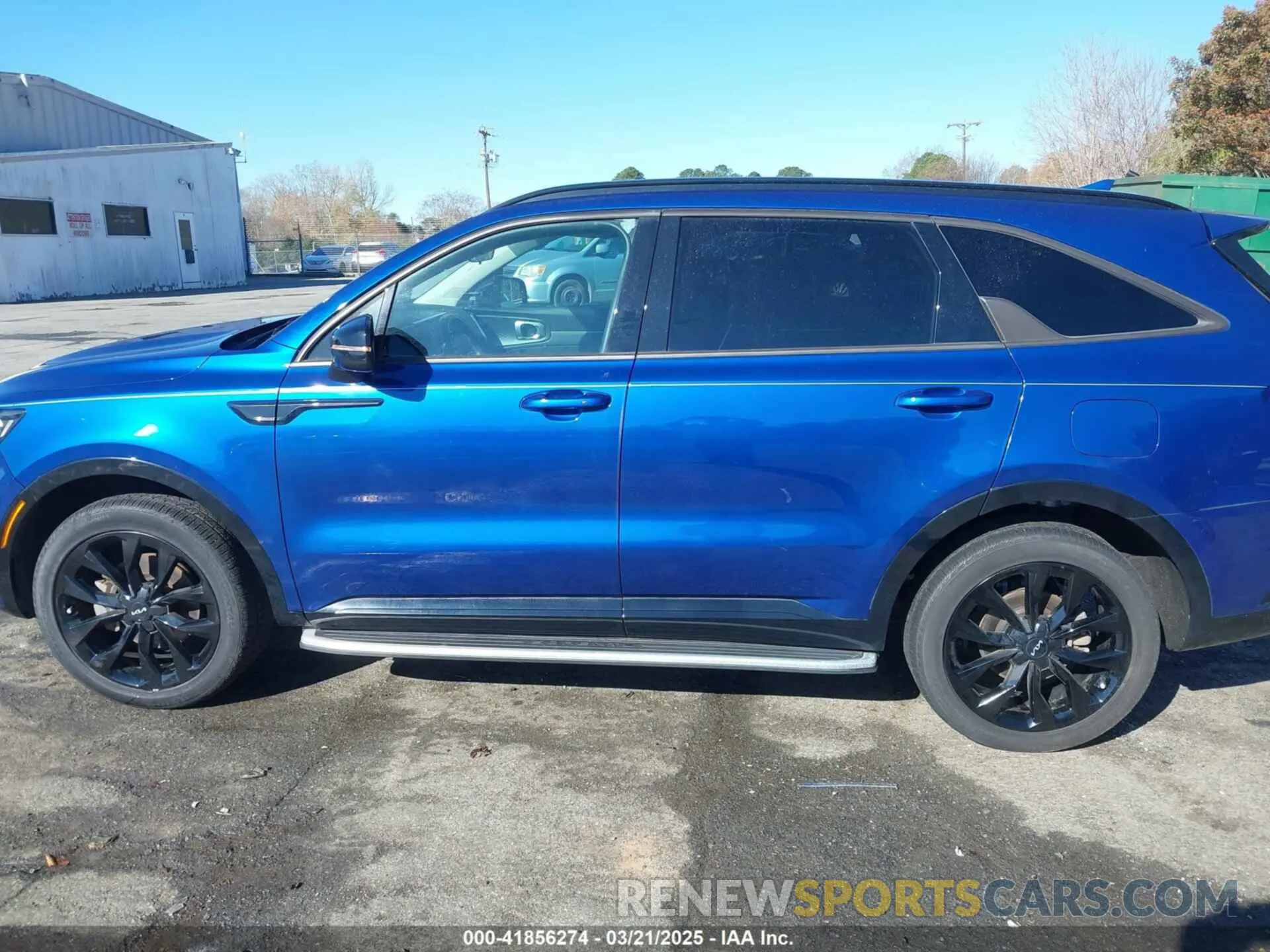 14 Photograph of a damaged car 5XYRKDLF4NG112780 KIA SORENTO 2022