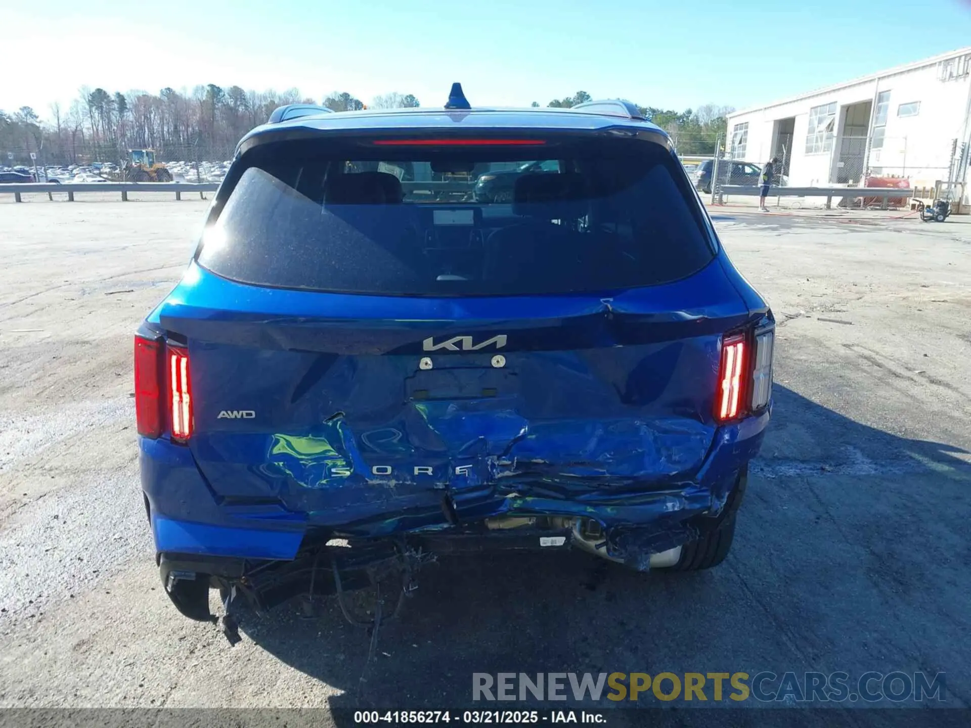 16 Photograph of a damaged car 5XYRKDLF4NG112780 KIA SORENTO 2022