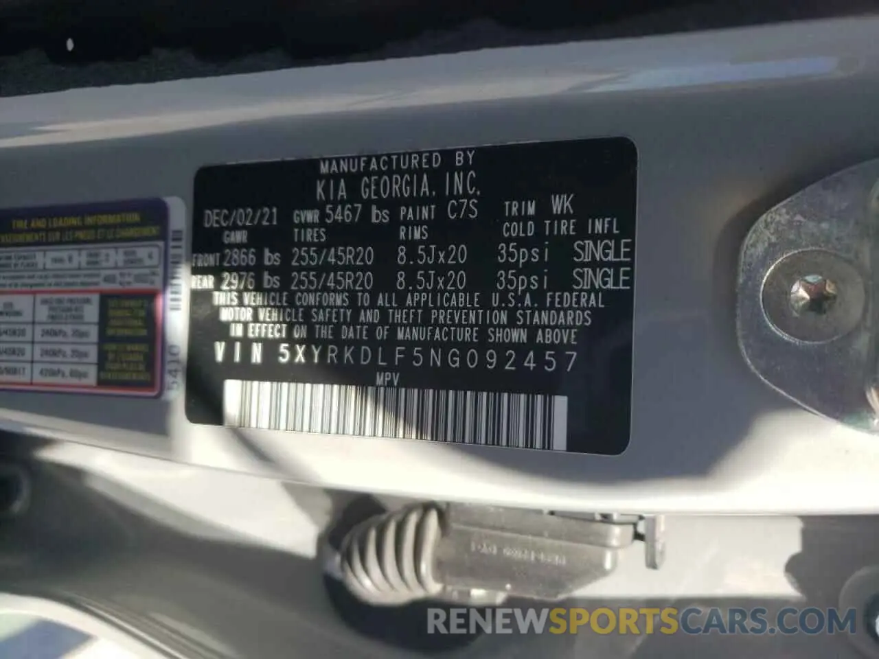 15 Photograph of a damaged car 5XYRKDLF5NG092457 KIA SORENTO 2022