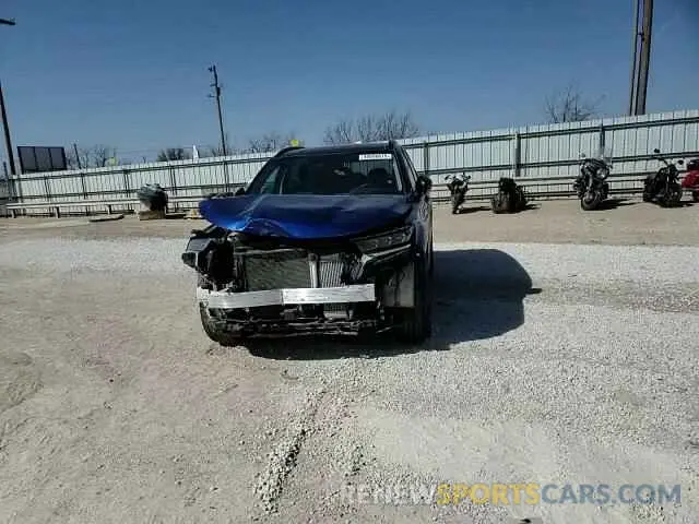 11 Photograph of a damaged car 5XYRKDLF5NG113033 KIA SORENTO 2022
