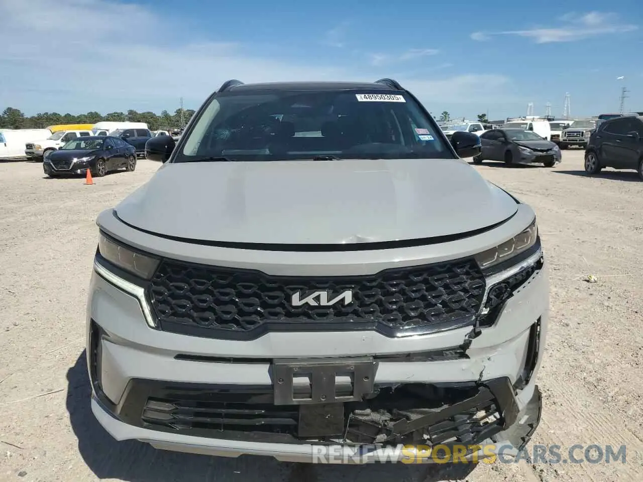 5 Photograph of a damaged car 5XYRKDLF6NG115910 KIA SORENTO 2022