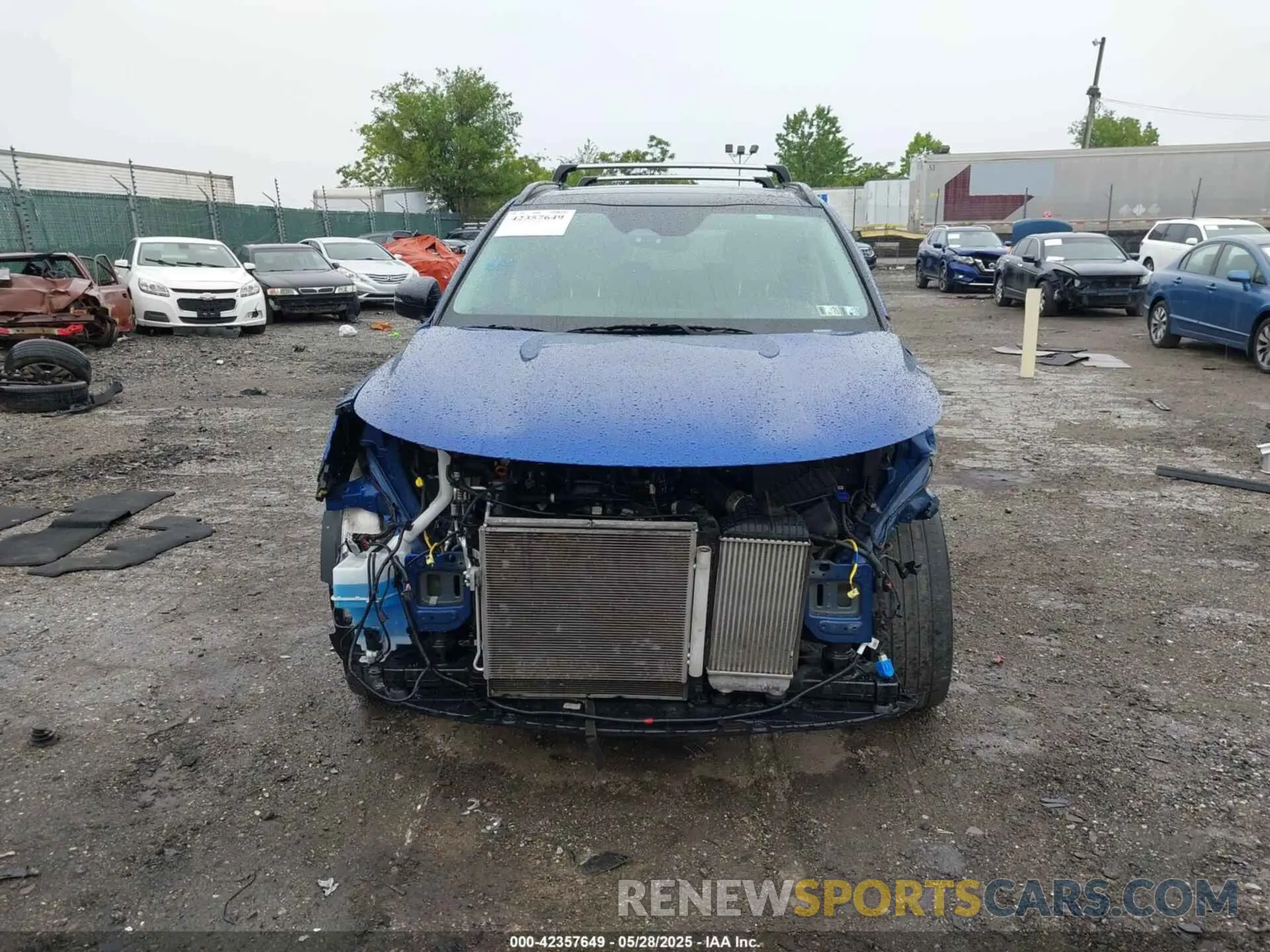 6 Photograph of a damaged car 5XYRKDLF8NG097071 KIA SORENTO 2022
