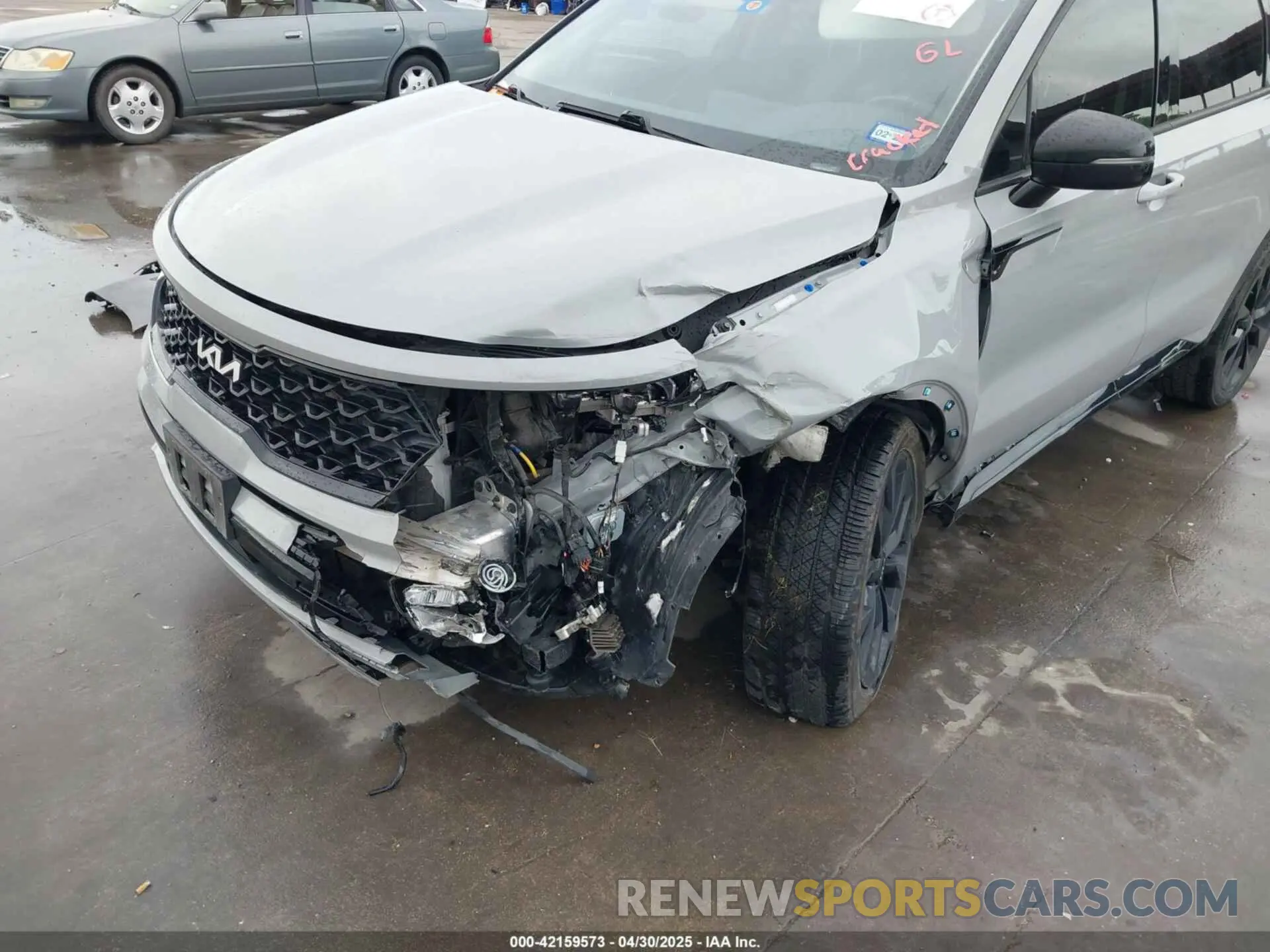 6 Photograph of a damaged car 5XYRKDLF9NG129963 KIA SORENTO 2022