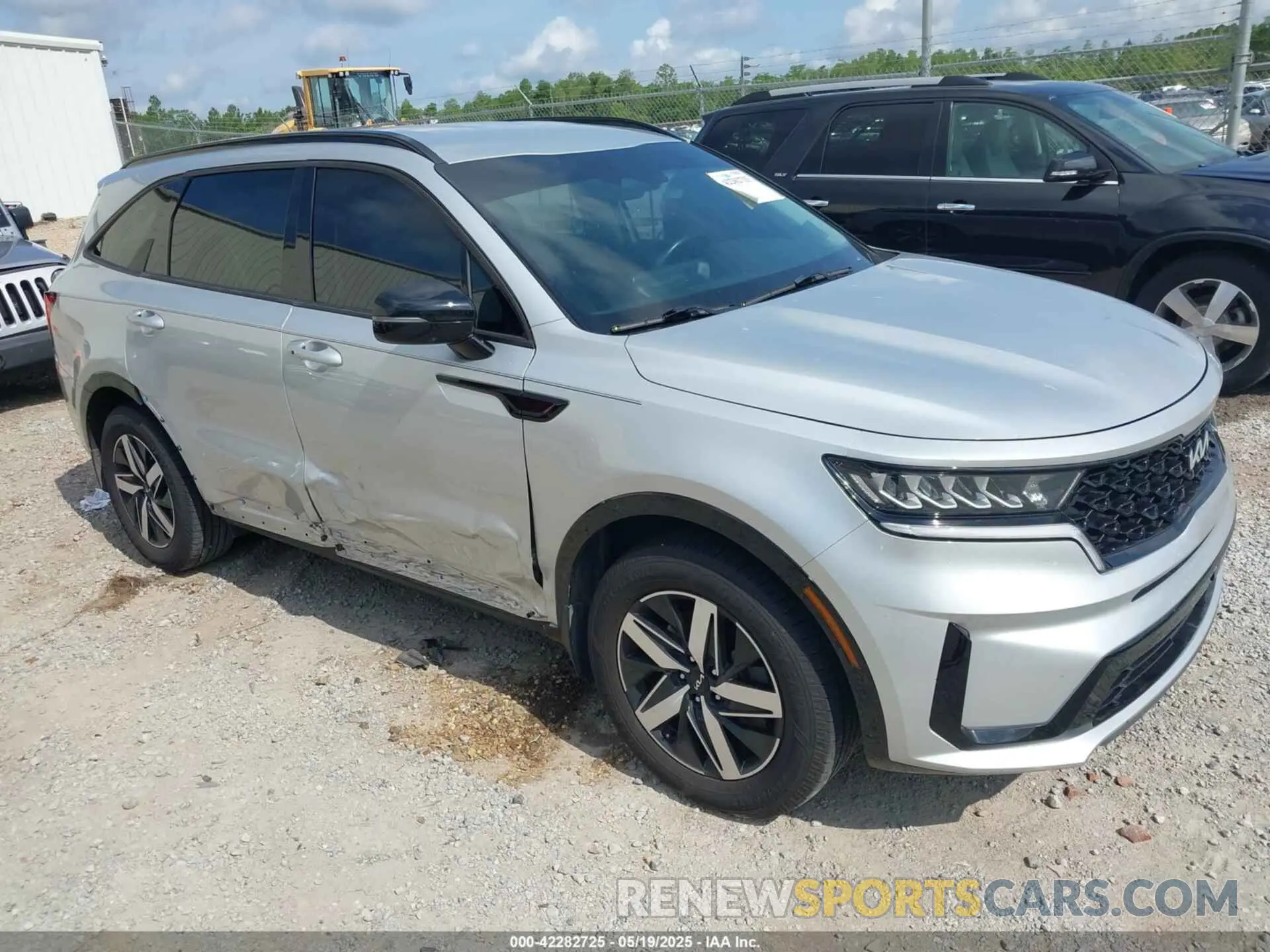 1 Photograph of a damaged car 5XYRL4LC0NG087721 KIA SORENTO 2022
