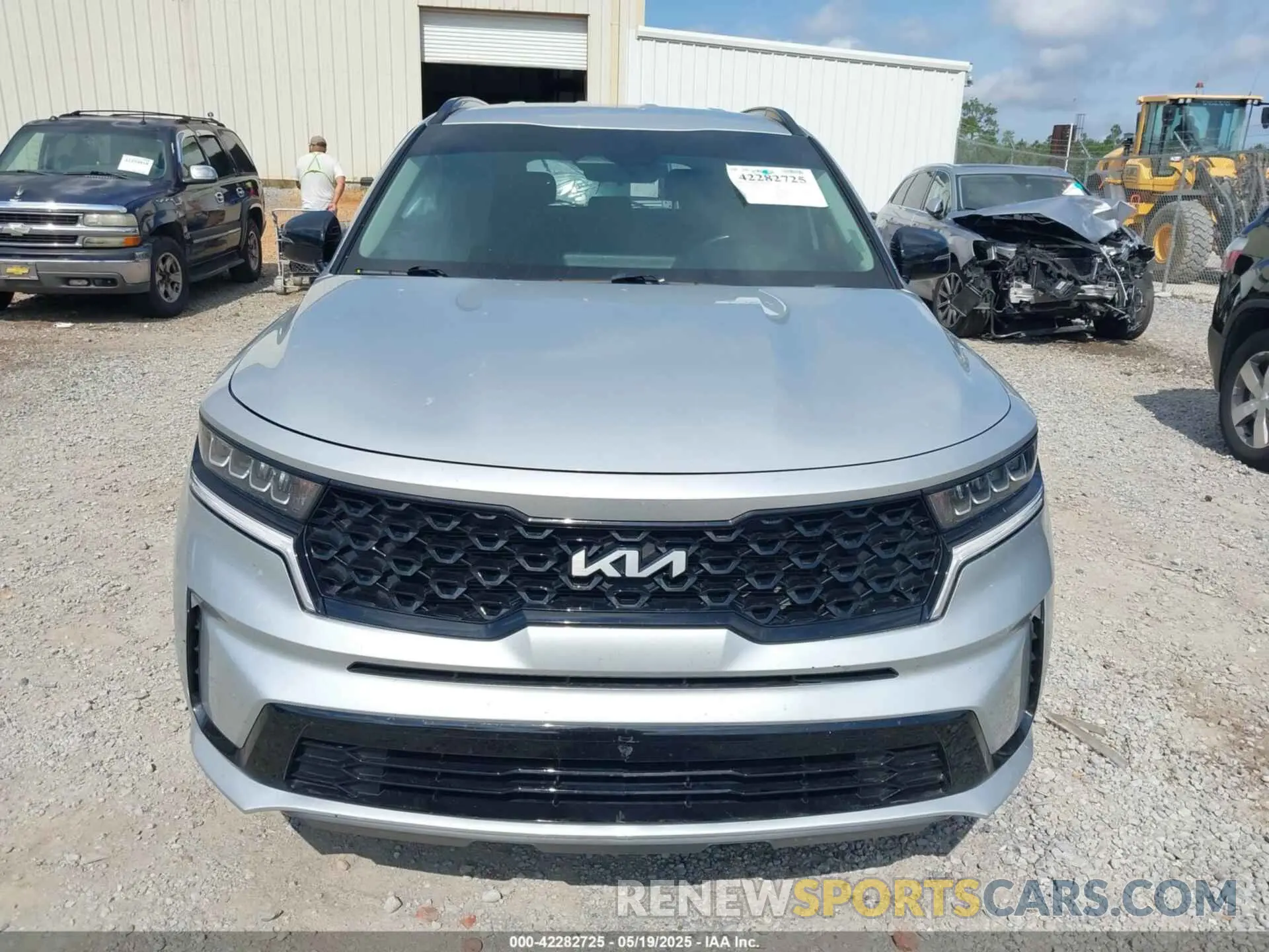 12 Photograph of a damaged car 5XYRL4LC0NG087721 KIA SORENTO 2022
