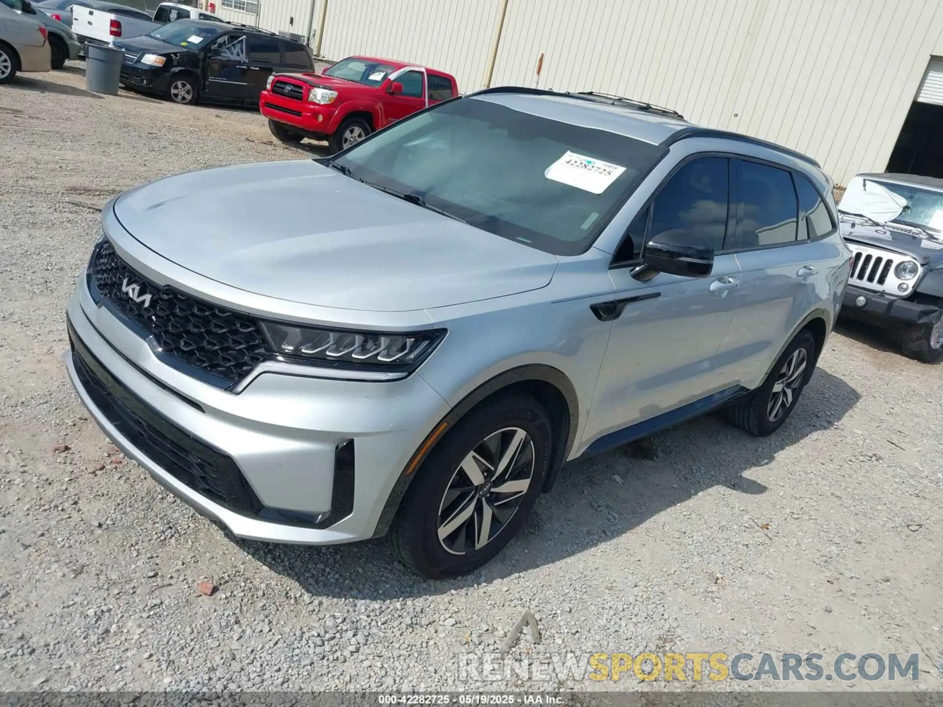 2 Photograph of a damaged car 5XYRL4LC0NG087721 KIA SORENTO 2022