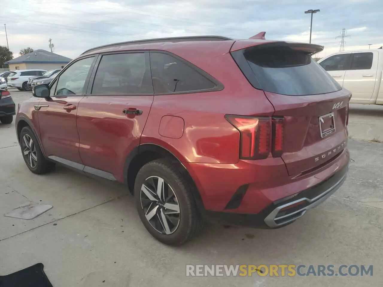2 Photograph of a damaged car 5XYRL4LC0NG141342 KIA SORENTO 2022