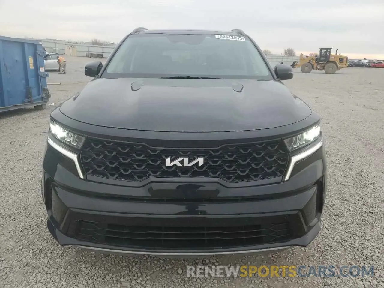 5 Photograph of a damaged car 5XYRL4LC1NG151636 KIA SORENTO 2022