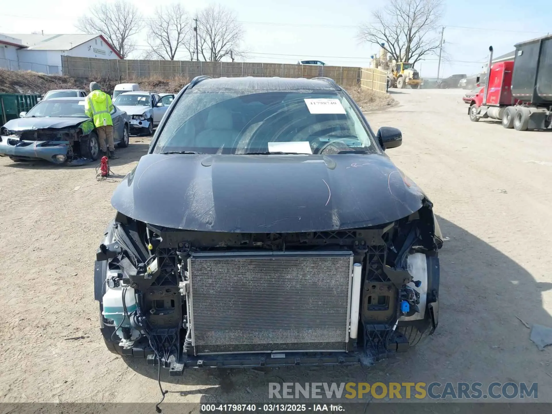 13 Photograph of a damaged car 5XYRL4LC6NG084726 KIA SORENTO 2022
