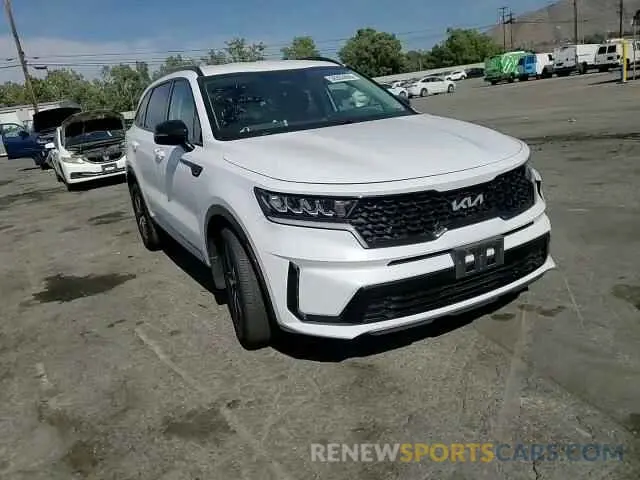 14 Photograph of a damaged car 5XYRL4LC7NG108922 KIA SORENTO 2022