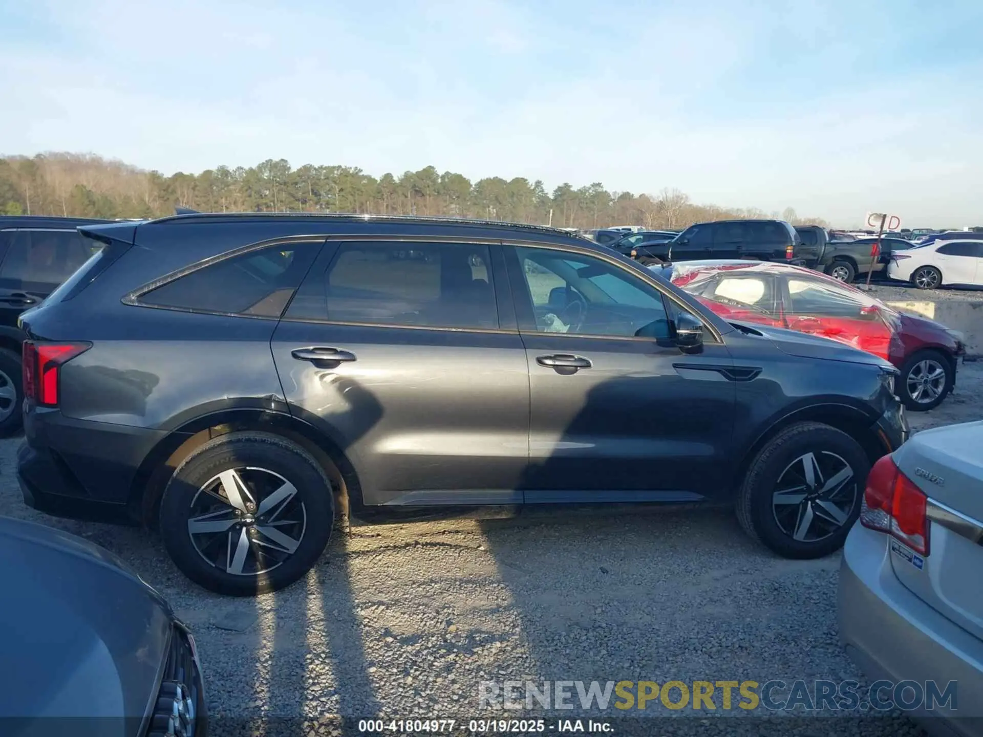 13 Photograph of a damaged car 5XYRL4LC7NG151222 KIA SORENTO 2022