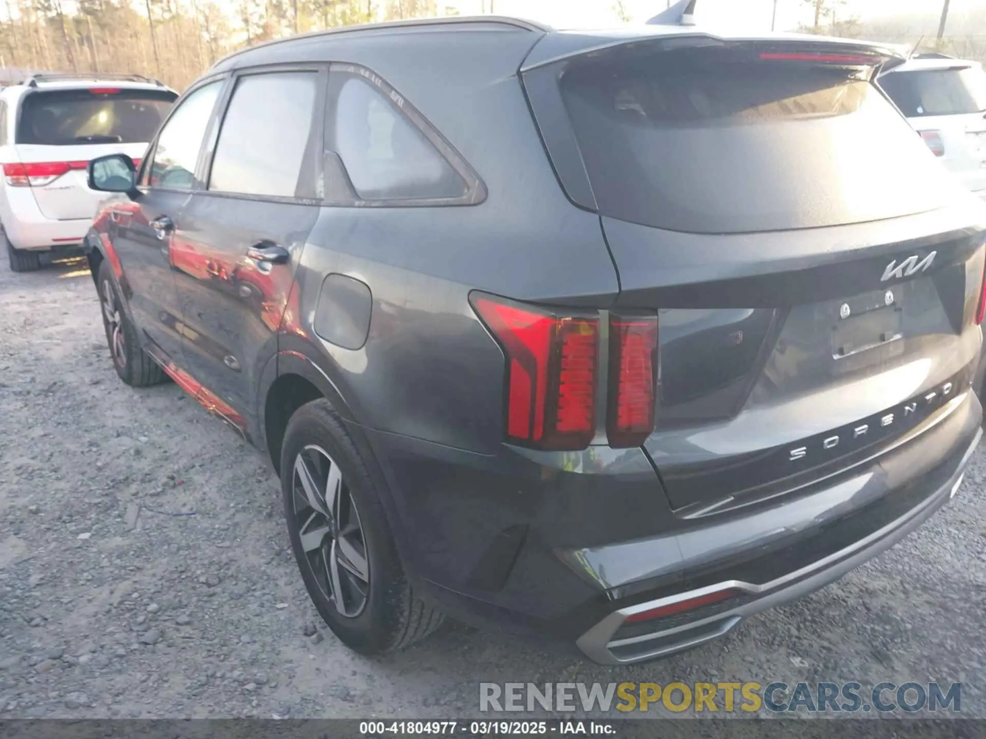 3 Photograph of a damaged car 5XYRL4LC7NG151222 KIA SORENTO 2022