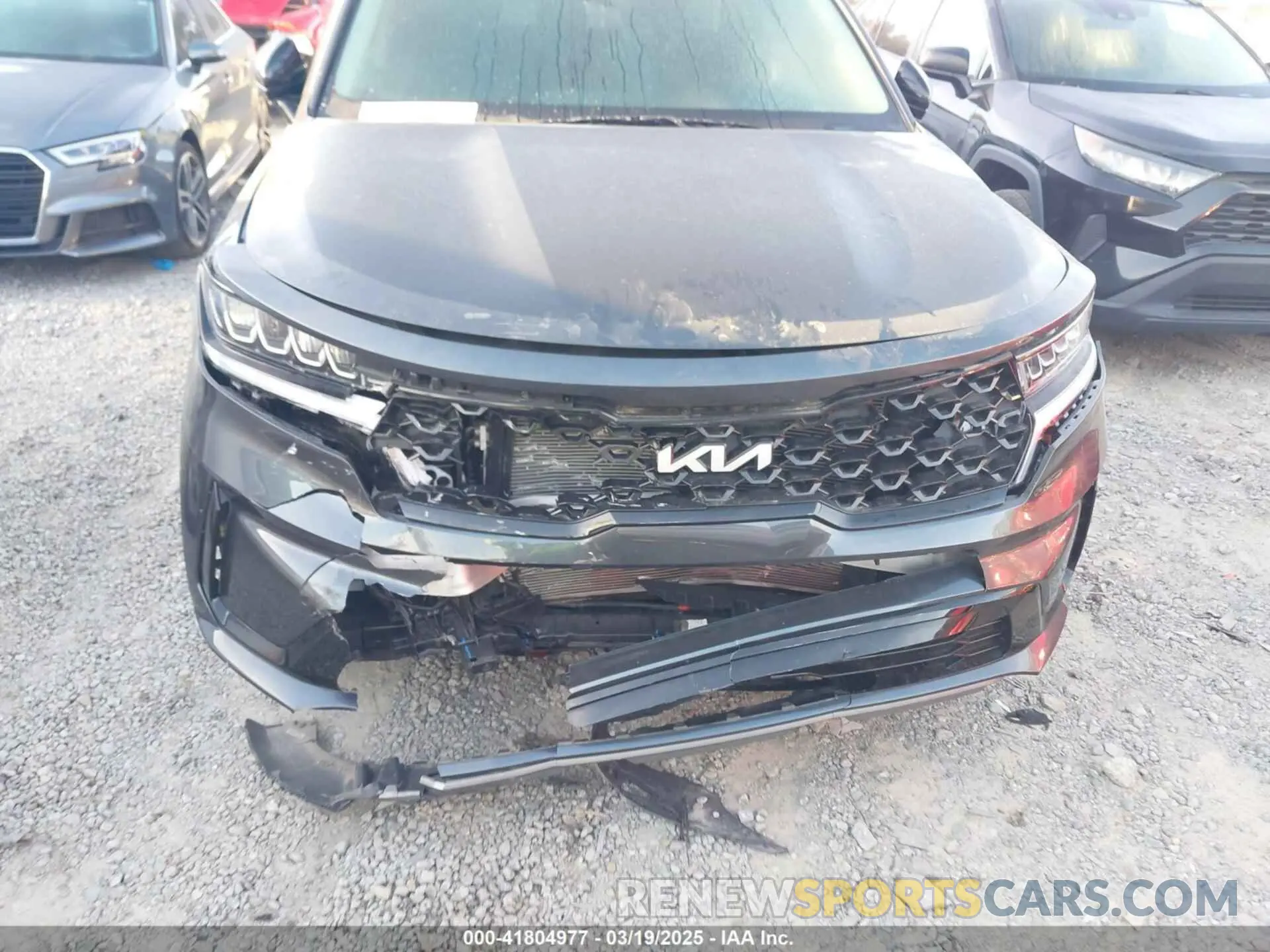 6 Photograph of a damaged car 5XYRL4LC7NG151222 KIA SORENTO 2022
