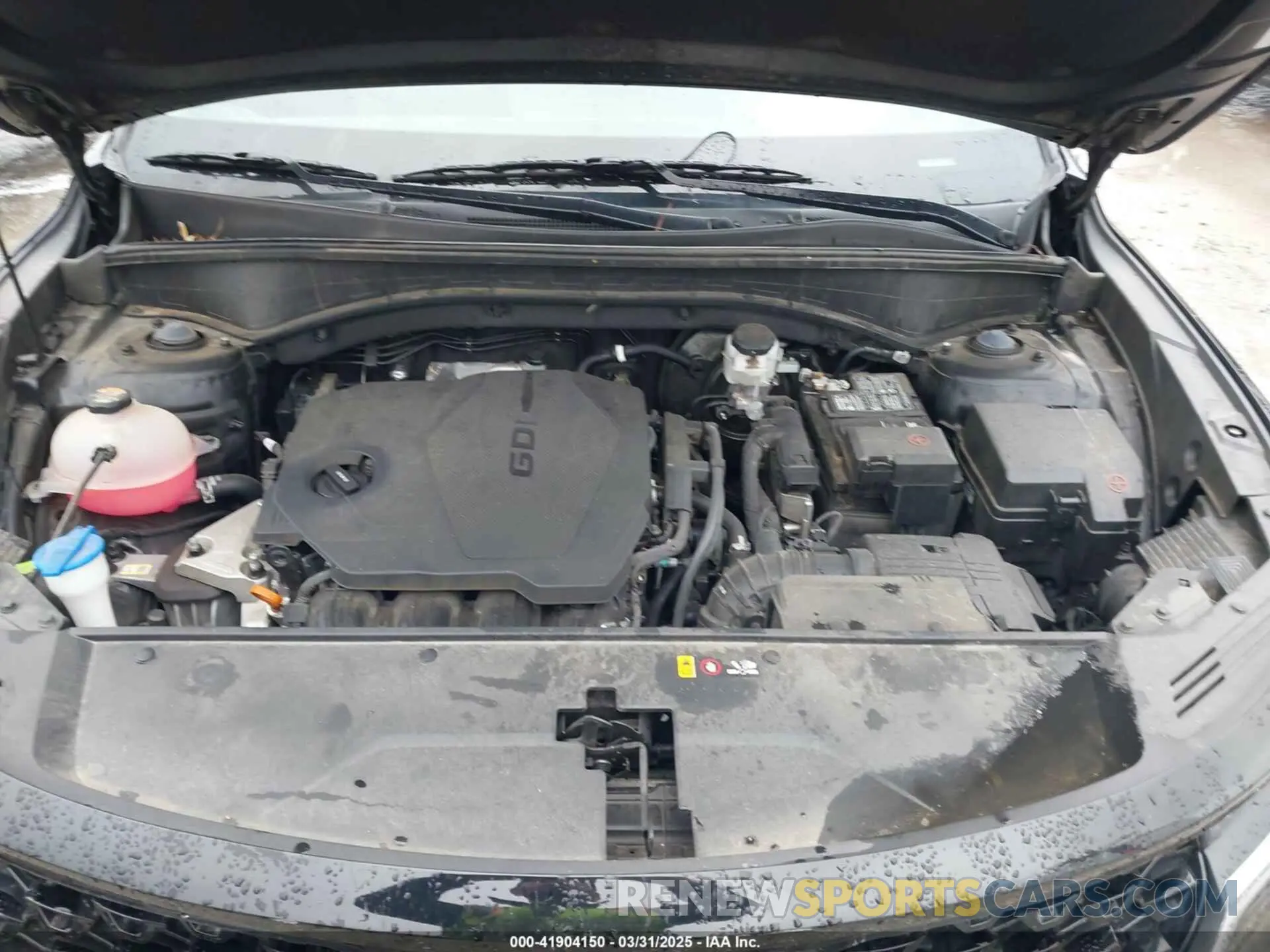 10 Photograph of a damaged car 5XYRL4LC7NG156372 KIA SORENTO 2022